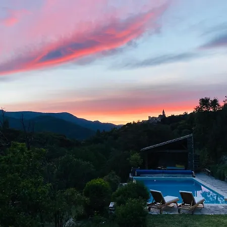 Charming Cottage In Les Cevennes بيت للعطل *