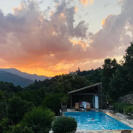 بيت للعطل Charming Cottage In Les Cevennes Notre-Dame-de-la-Rouvière