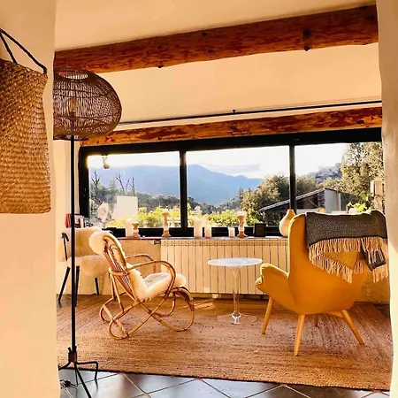 بيت للعطل Charming Cottage In Les Cevennes *